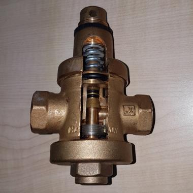 SKS143 Forged Brass Italian Pressure Reducing Valve | SKS